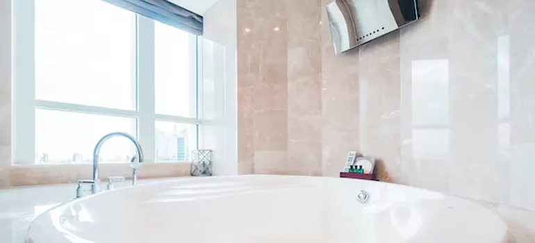 Bathroom Window Coverings in West Little River, FL